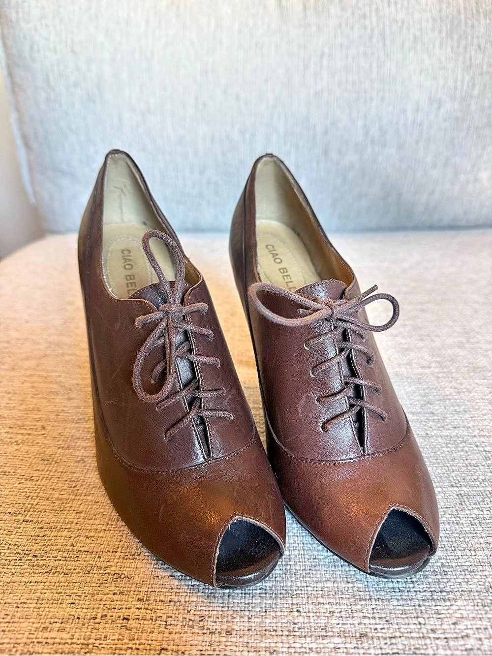 Ciao Bella Brown Lace Up Oxford Peep Toe Heels Size 8 Dark Academia